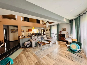 DE VANZARE CASA INDIVIDUALA 300 MP | 700 MP CURTE - imagine 2