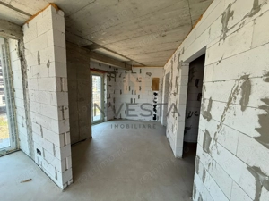 APARTAMENT DE VANZARE 2 CAMERE DECOMANDAT TERASA+BALCON SOPOR - imagine 6