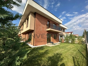 Casa semifinisata / 120 mp/ Floresti