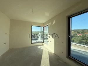 Apartament in vila! 4 camere 125.56 mp utili+29 mp terasa! 2 garaje! - imagine 13