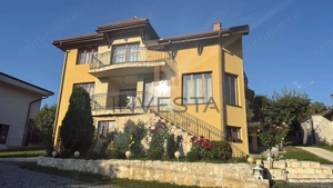 Casa individuala 187 mp utili cu teren in proprietate de 831 mp!