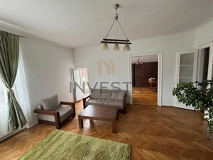 Apartament Elegant cu Curte și Boxă – 2 Camere, Zona Cipariu