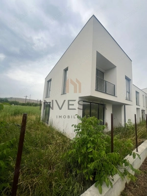 Triplex nou, 113 mp utili + curte, Apahida – disponibil si la pachet! - imagine 2