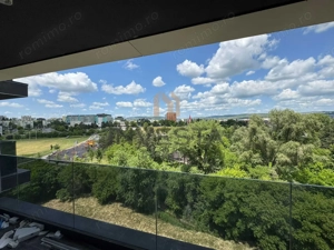 Aprtament 3 camere - view spre Baza Sportiva/Se preda la cheie