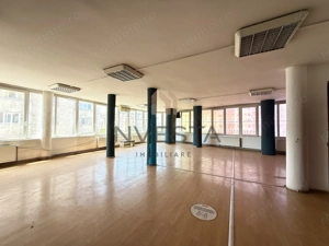 Spatiu pe 2 niveluri – 160 mp, trafic intens,  zona 21 Decembrie