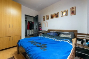 DE VANZARE CASA CU 4 CAMERE BUNA ZIUA - imagine 12