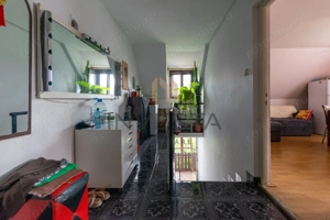 DE VANZARE CASA CU 4 CAMERE BUNA ZIUA - imagine 13