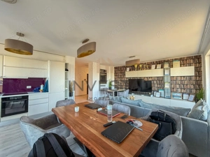 Penthouse 4 camere 120 mp utili + terasa 145 mp! Panorama spre lac!