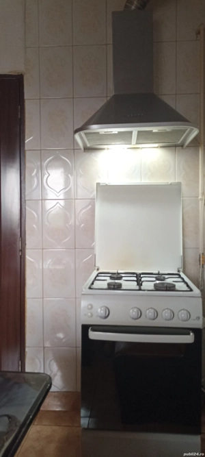 Vând aragaz si hotă 