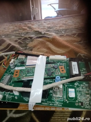 715 G 6947 M01 000 004K și 715 G 6550 P H din tv Philips 32 inch. 