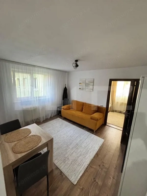 Apartament de vânzare, cu 2 camere, 35 mp, etaj 4/4, zona Decebal 