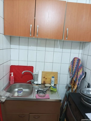 Garsoniera de vînzare  - imagine 6