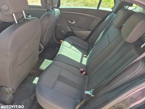 Renault Megane 1.9 dCi FAP Dynamique - imagine 5