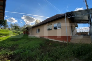 Casa traditionala din piatra, modernizata, la doar 22 km de Cluj-Napoca