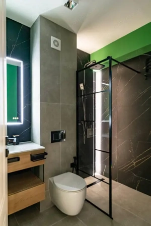 Garsoniera decomandata, 46 mp, zona President Residence - imagine 12