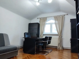 Apartament 3 camere ,in vila,  renovat total, pe strada Visinilor - imagine 5