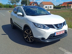 Nissan Qashqai-Tekna-360grade-Panoramic-Piele-Navi
