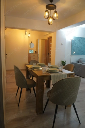 Închiriez apartament 3 camere - imagine 2 Închiriez apartament 3 camere - imagine 2