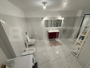 Apartament 3 camere decomandat, Pretabil spatiu comercial, 110 mp, zona centrala - imagine 7
