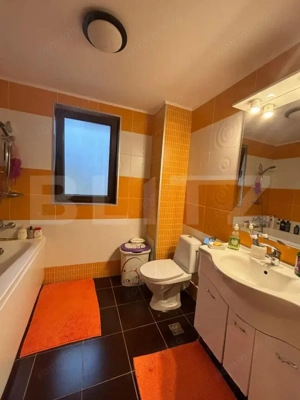 Apartament 4 camere, pe 2 nivele, 164 mp utili, cartier Burdujeni-Sat - imagine 5 Apartament 4 camere, pe 2 nivele, 164 mp utili, cartier Burdujeni-Sat - imagine 5