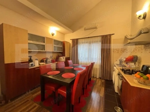 Cladire cu destinatii multiple, 264 mp utili, 8 camere, cartier Burdujeni-Sat