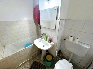 Apartament 2 camere etaj 2 zona centrala Str Pacii - imagine 7