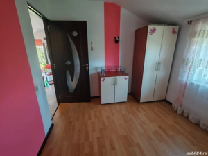 Inchiriez Apartament decomandat 2 cam in Vila la Curte Km 5 