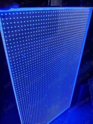 set 16 benzi iluminare led 65e80gevs-20211012 de pe tv Hisense 65u8hq