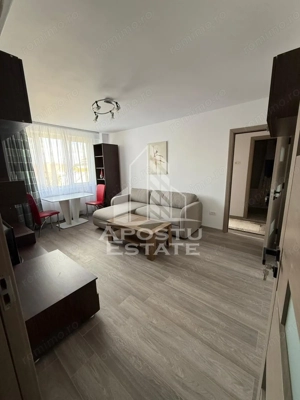 Apartament cu 3 camere, zona Ultracentrala, Centrala Proprie