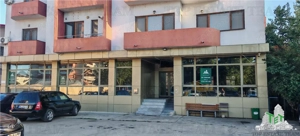 Spatiu comercial, stradal, parter de bloc si demisol, 800mp plus 600 mp teren liber, cu toate utilit - imagine 2