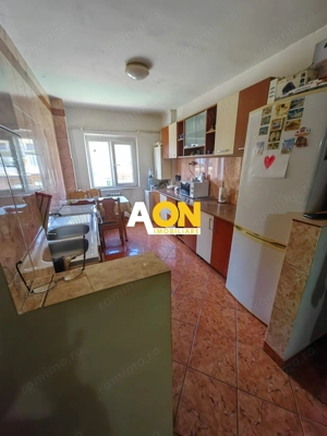 Apartament 3 Camere, Decomandat, Zona Cetate, Etaj 1