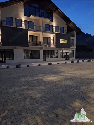 Pensiune premium de vanzare in Voronet – 1.610 mp utili, teren 1.021 mp, afacere turistica activa