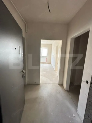 Apartament semifinisat, bucatarie inchisa, dressing, parcare, zona Terra - imagine 2