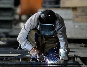 Ne marim echipa in atelierul de confectii metalice !