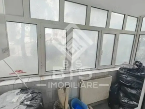 Apartament 3 camere - parter - pretabil ca si spatiu comercial - imagine 11