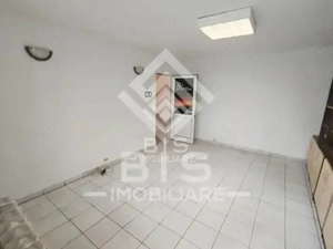 Apartament 3 camere - parter - pretabil ca si spatiu comercial - imagine 3