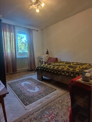 Apartament 3 camere zona Nord - imagine 3