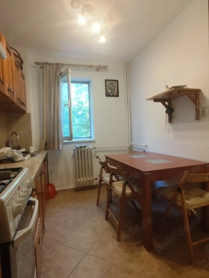 Apartament 3 camere zona Nord - imagine 4