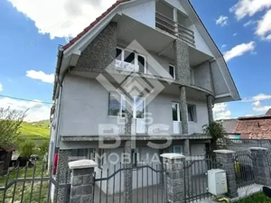 Casa spatioasa pe 3 nivele - Sigmir - imagine 2