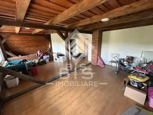 Casa spatioasa pe 3 nivele - Sigmir - imagine 19