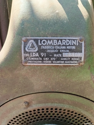 Vind mllotocultor Ferari cu motor Lombardini