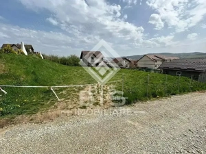 Teren Intravilan 5,5 Arii - Sigmir - imagine 3