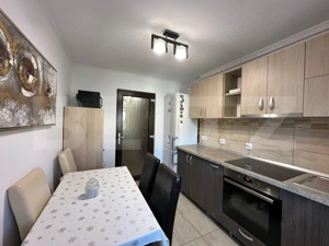 Apartament de vânzare cu 2 camere, etaj intermediar – zona Cetate - imagine 5