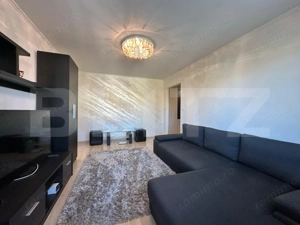 Apartament de vânzare cu 2 camere, etaj intermediar – zona Cetate - imagine 2