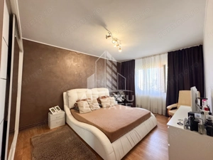 Apartament 4 camere | Decomandat | 80mp | Etaj 4/5 | La cheie | Turist - imagine 2