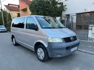 Volkswagen Transporter T5  8+1 - imagine 4
