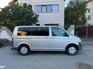 Volkswagen Transporter T5  8+1 - imagine 5