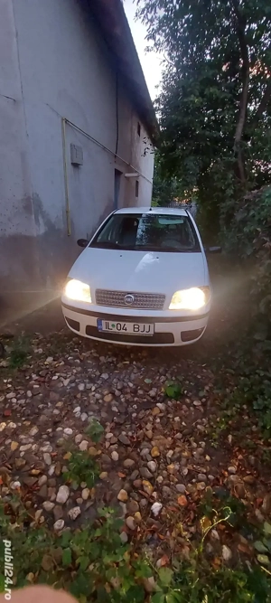 Vand Fiat punto 1.2 - imagine 3 Vand Fiat punto 1.2 - imagine 3