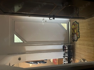 Vand urgent apartament decomandat 2 camere - imagine 3