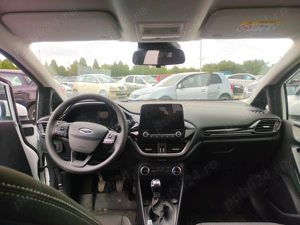 Vând Ford Fiesta 20000 km - imagine 4
